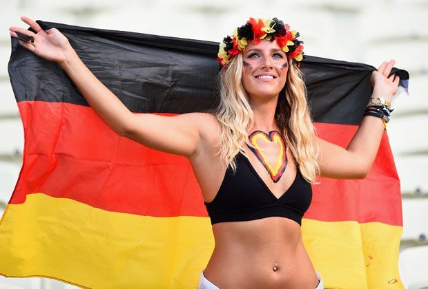 Verrückt sexy kurios WM Fans in Brasilien