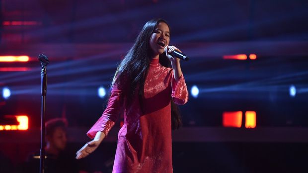 Claudia Emmanuela Santoso Never Enough Von Loren Allred The Voice