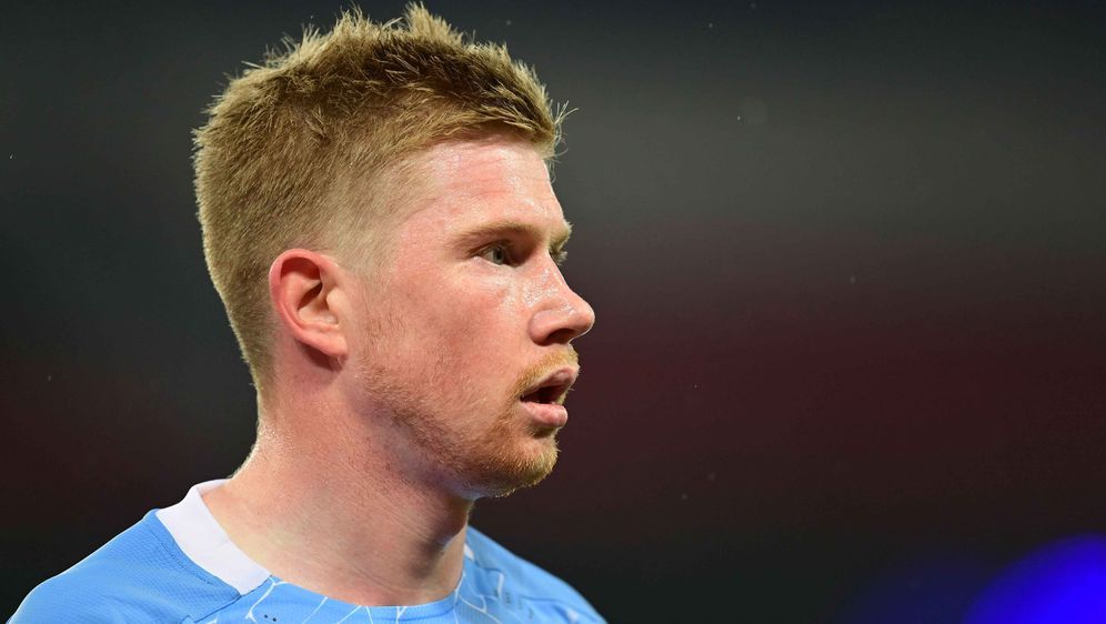 Kevin De Bruyne Erneut Englands Spieler Des Jahres