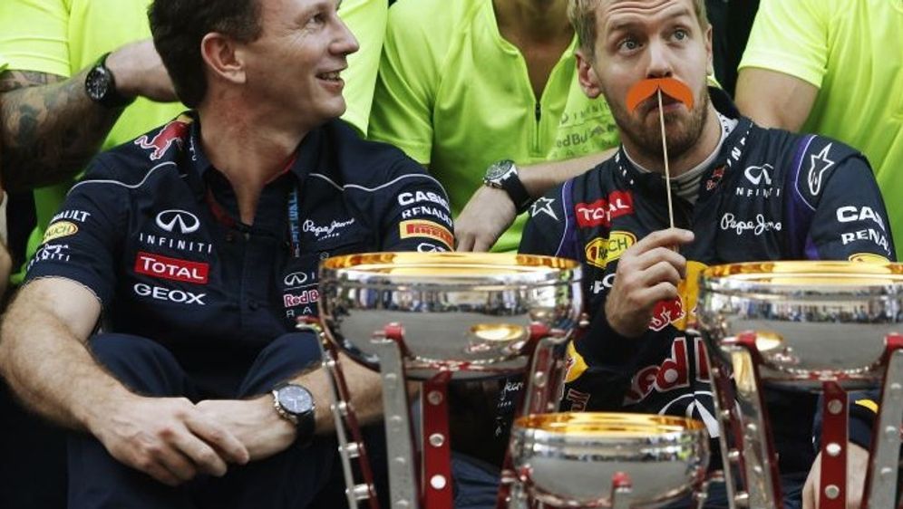Christian Horner und Sebastian Vettel hatten von 2010-13 oft Grund zum Feier... - Bildquelle: LAT