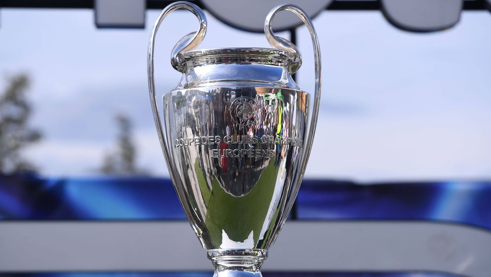 Champions League live im TV und Livestream - Bildquelle: IMAGO/Revierfoto