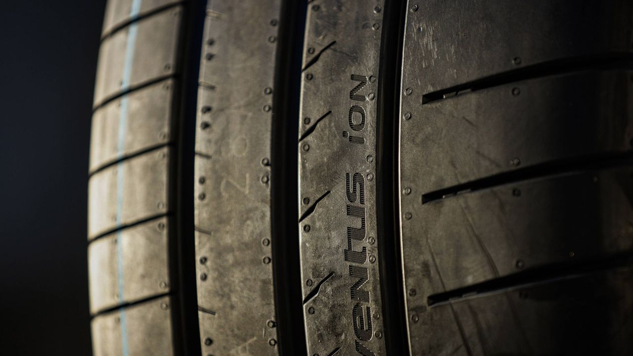 Die Reifen - Bildquelle: IMAGO/PanoramiC