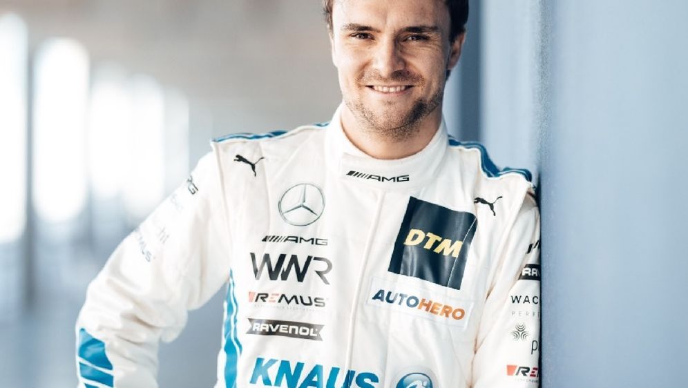 Lucas Auer wird auch in Zukunft für Mercedes-AMG an den Start gehen - Bildquelle: DTM