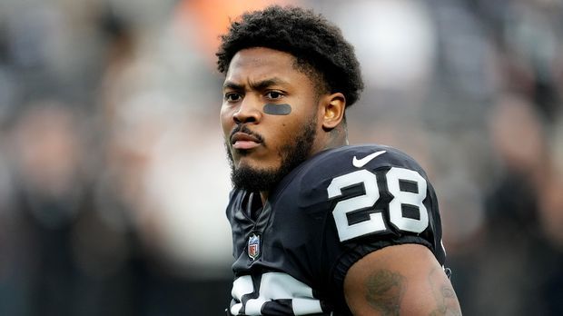Las Vegas Raiders: Josh Jacobs mad after bankruptcy