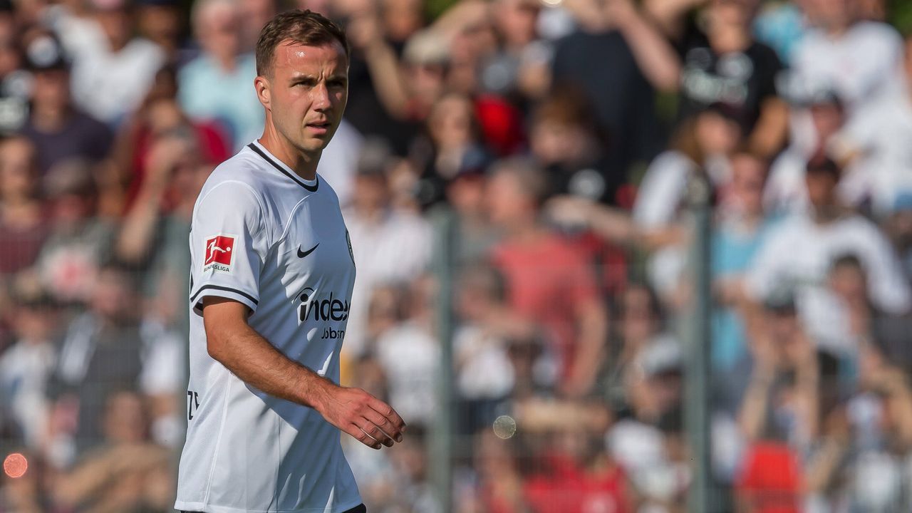 Eintracht Frankfurt - Bildquelle: IMAGO/Langer