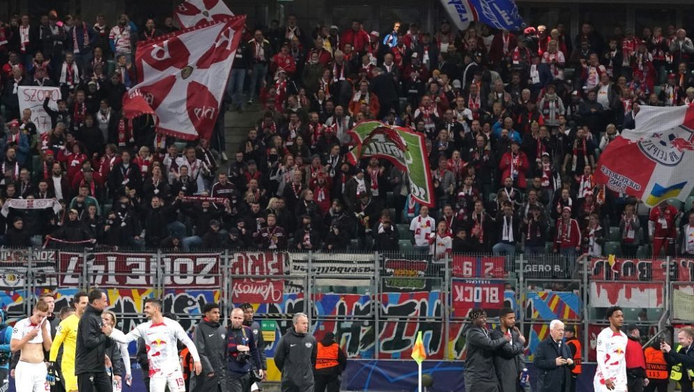 RB Leipzig verurteilt Einlasssituation in Warschau - Bildquelle: AFP/SID/JANEK SKARZYNSKI