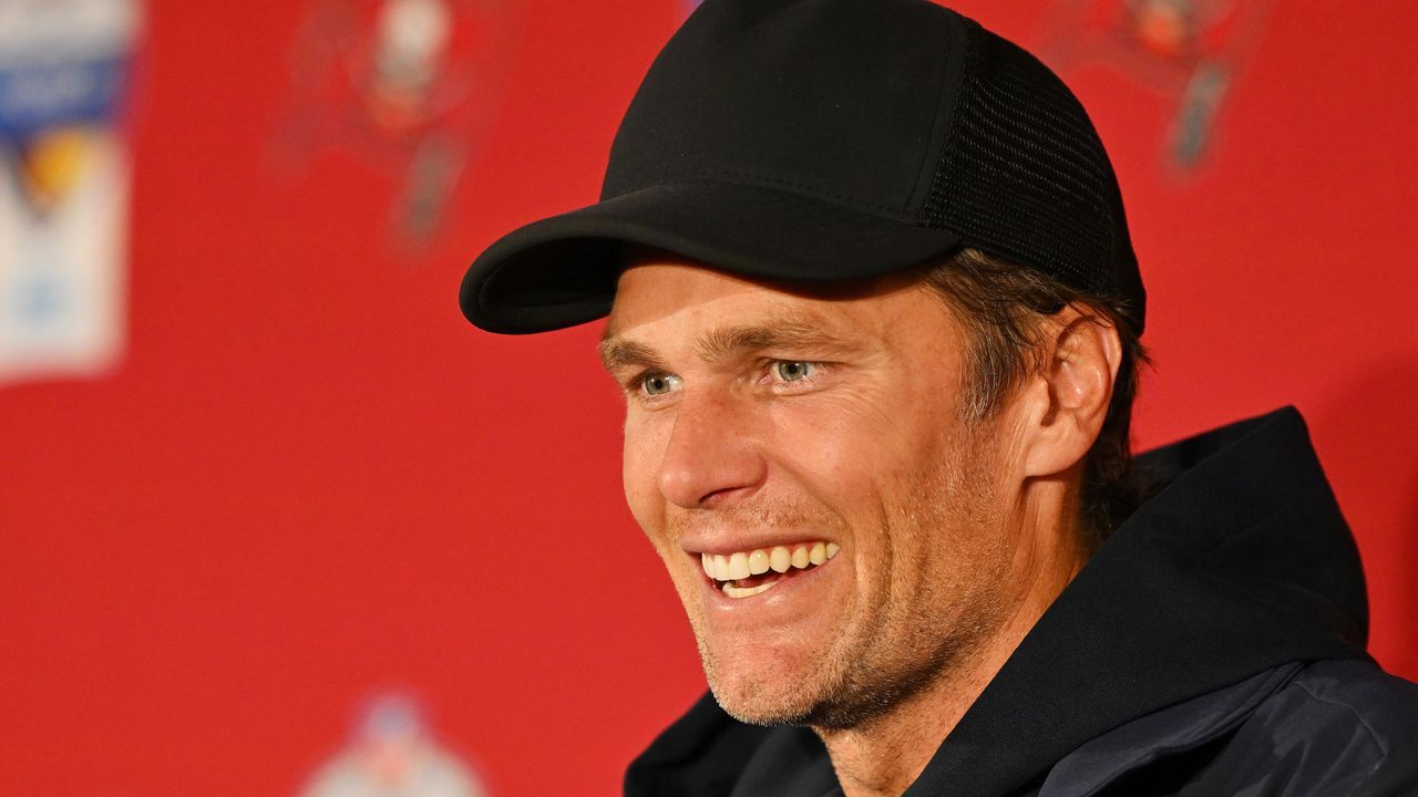 Tom Brady rockt die Allianz Arena: Spielfilm des G.O.A.T. beim Munich Game - Bildquelle: 2022 Getty Images