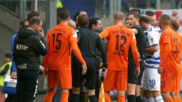 Zweite Liga - Sandhausen vergibt Punktgewinn in Aue - Ran