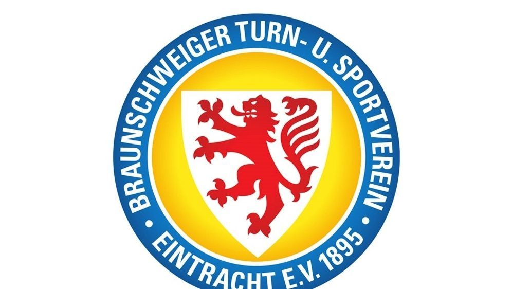 Fußball Wolfsburg Braunschweig