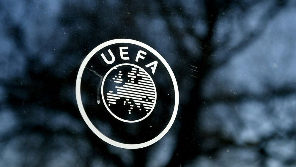 Silke Raml in UEFA-Kommission berufen - Bildquelle: AFP/SID/FABRICE COFFRINI