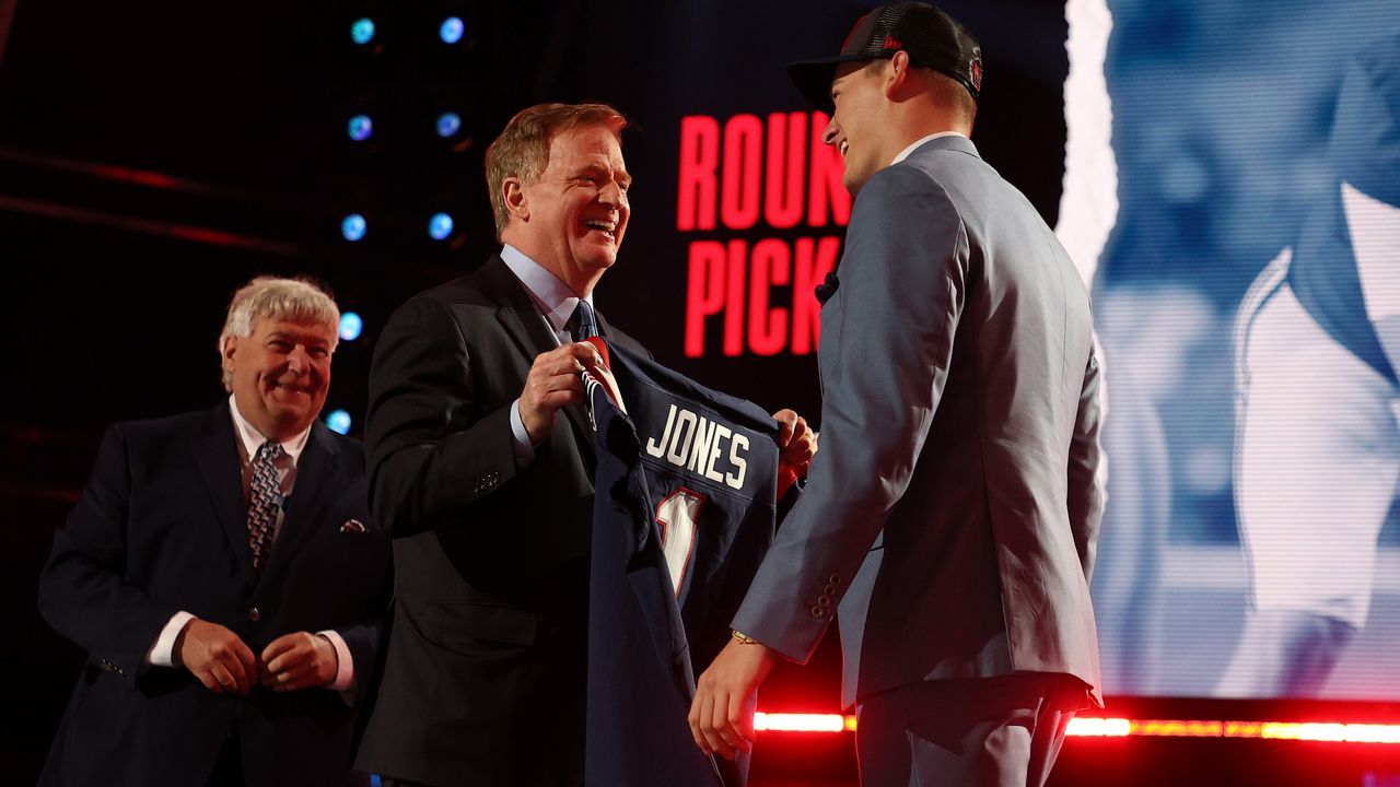 NFL Draft 2022: Mögliche Trade-Szenarien, die für Wirbel in der ersten Runde sorgen könnten - Bildquelle: 2021 Getty Images