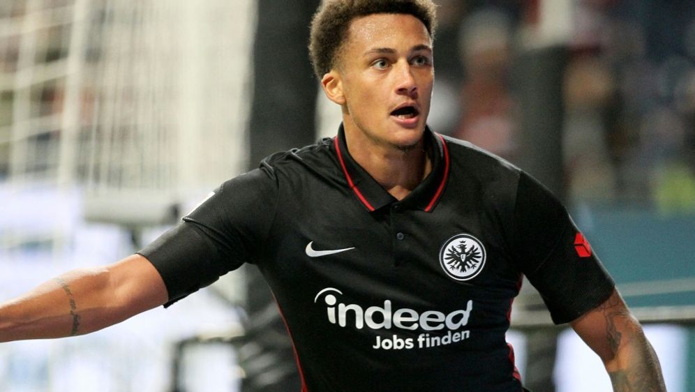 Tuta verlängert bei Eintracht Frankfurt - Bildquelle: AFP/SID/DANIEL ROLAND