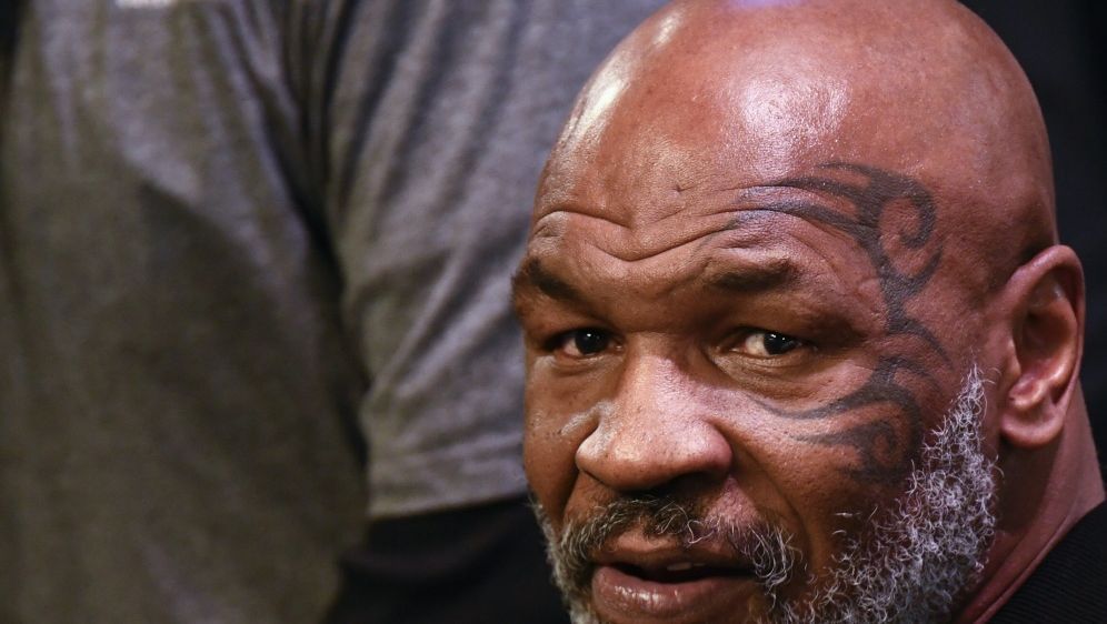 Mike Tyson wird erneut von der Vergangenheit eingeholt - Bildquelle: AFP/SID/PATRICK T. FALLON