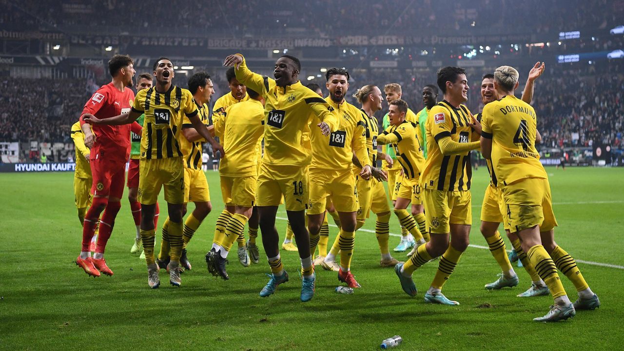 Platz 1: Borussia Dortmund - Bildquelle: IMAGO/Revierfoto