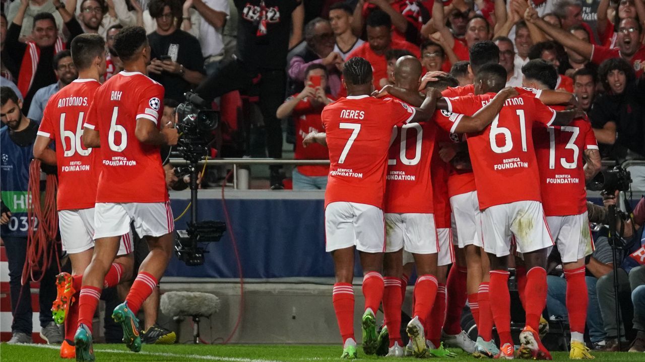 Platz 6: Benfica Lissabon  - Bildquelle: Imago