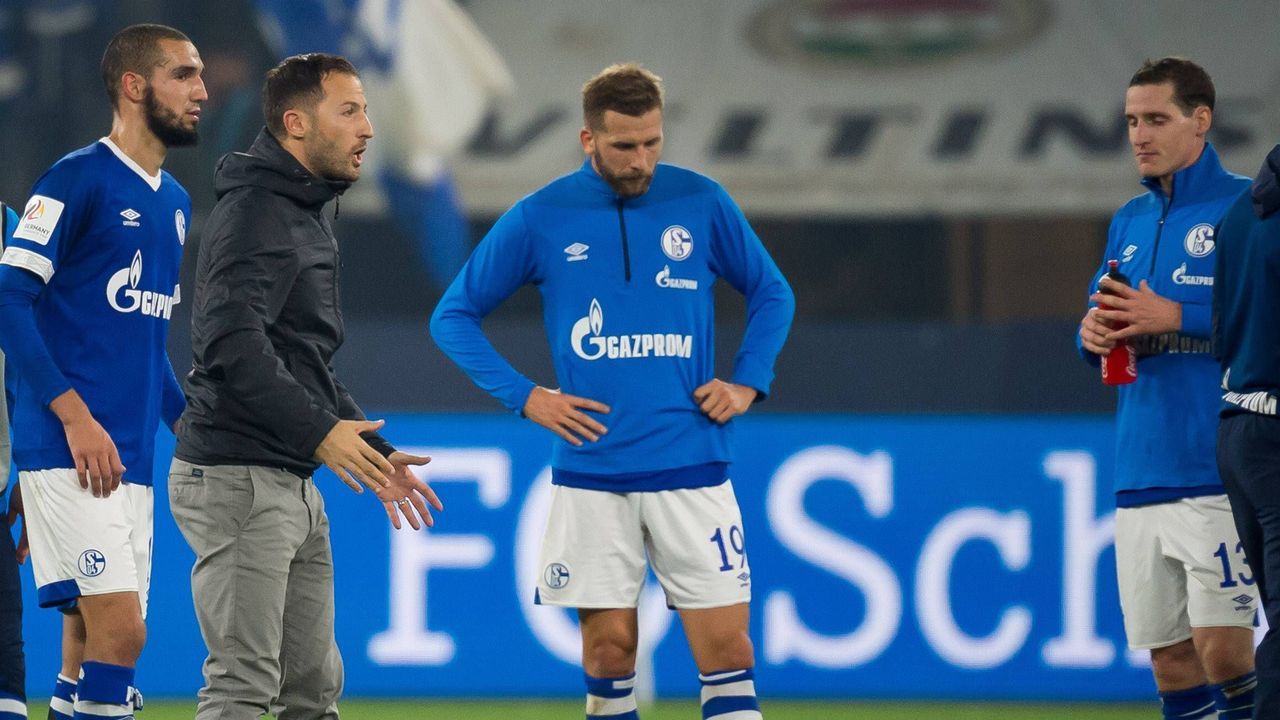 Droht Schalke wieder der totale Fehlstart? - Bildquelle: Imago