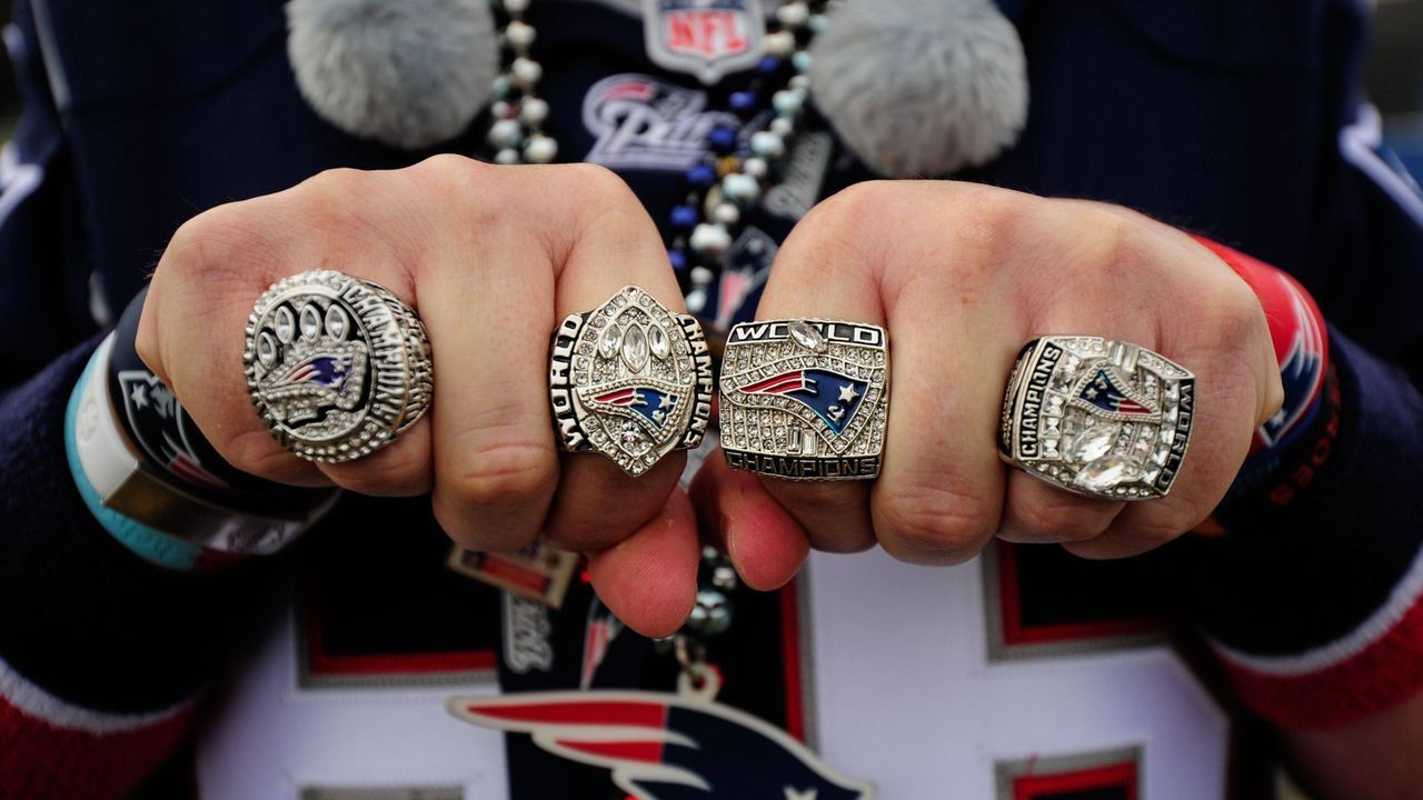 Betrug: New Yorker verkauft gefälschte Super-Bowl-Ringe  - Bildquelle: imago images/Shutterstock