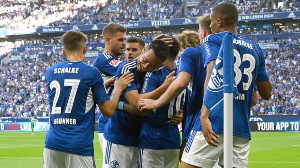 FC Schalke 04 remíza proti Gladbachu s penaltou