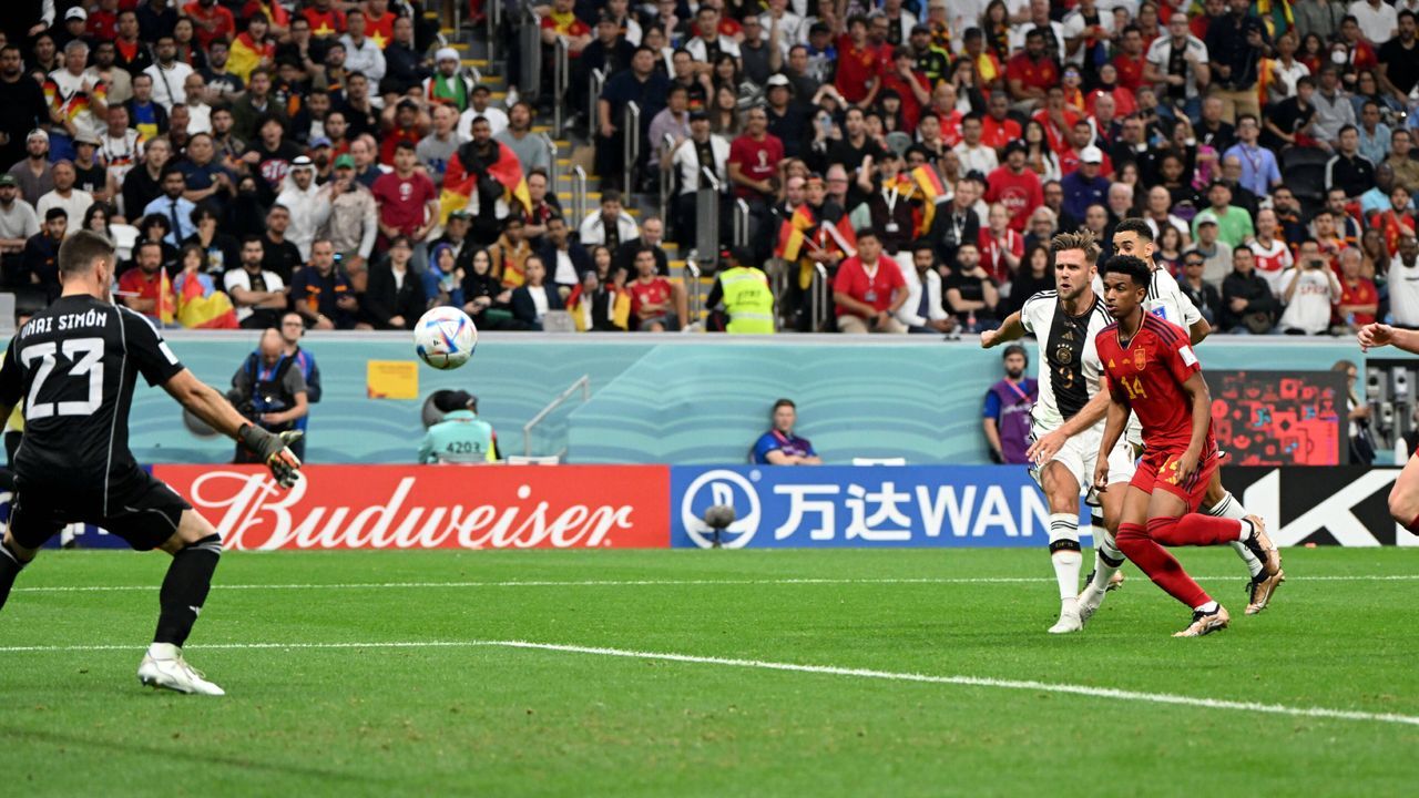 Erstes WM-Tor gegen Spanien - Bildquelle: Imago