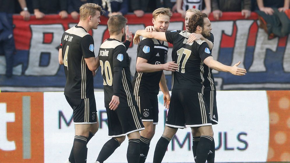 Nachste Goldene Generation Ajax Erinnert An Die 90er Jahre