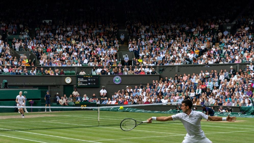 Novak Djokovic gewinnt Halbfinale - Bildquelle: AFPPOOLSIDAELTCJED LEICESTER