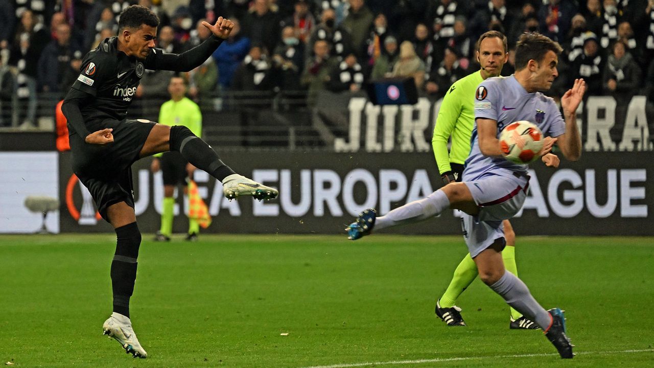 Starkes 1:1 gegen Barca: Eintracht in der Einzelkritik - Bildquelle: imago