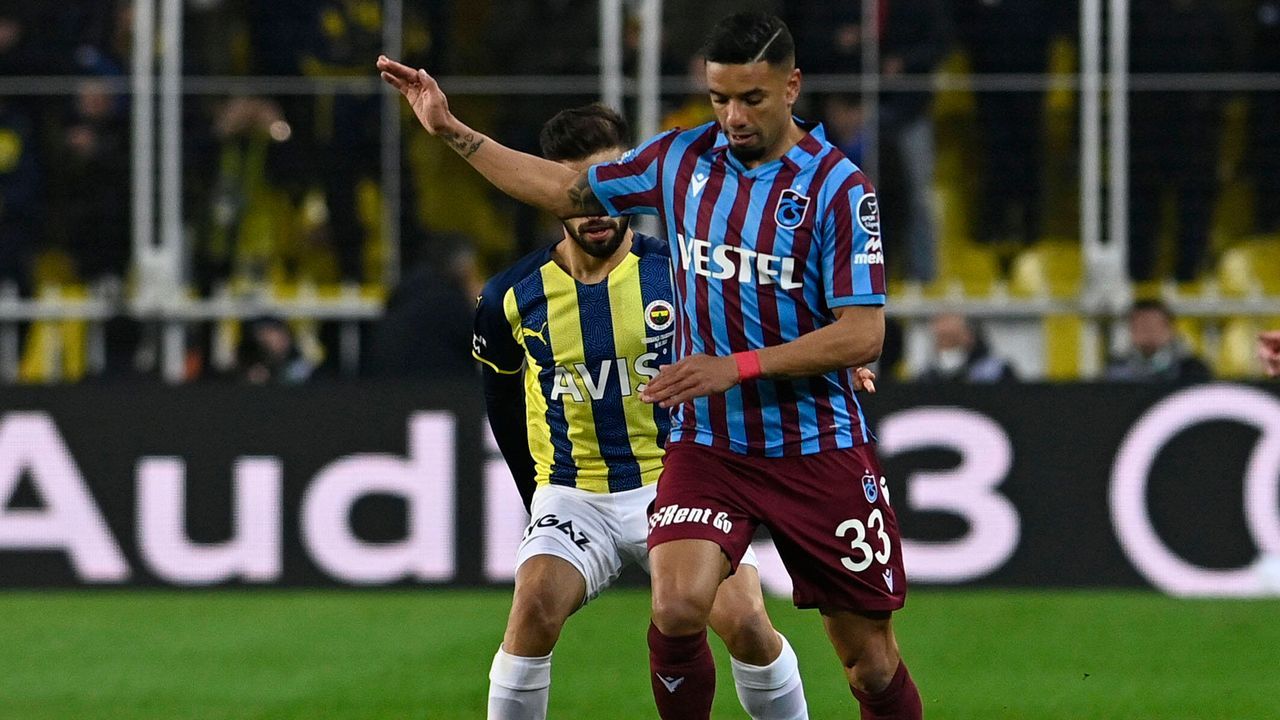 SüperLig: Trabzonspor nach 38 Jahren wieder Meister - Bildquelle: 2022 imago