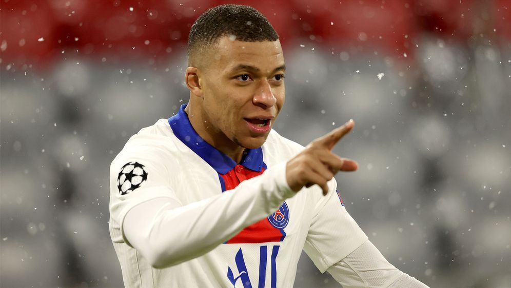 Nach Bayern Gala Mbappe Wechsel Ruckt Immer Naher