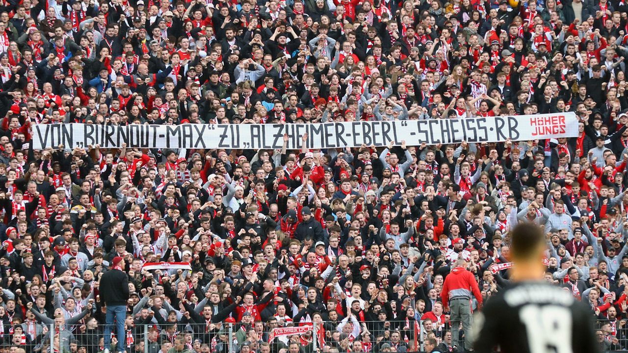 Schmähungen gegen Max Eberl - Bildquelle: IMAGO/Picture Point LE