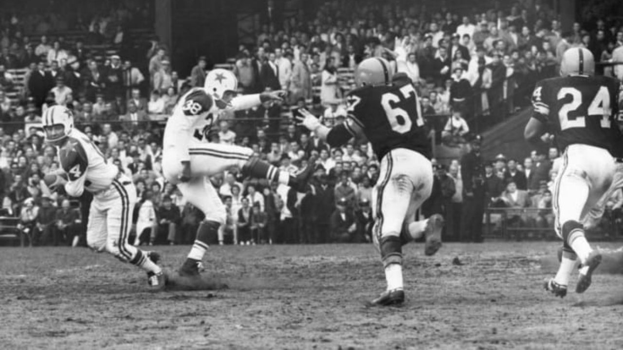 1960er: Erste Saison der Cowboys, nur eine Niederlage für die 49ers - Bildquelle: Getty