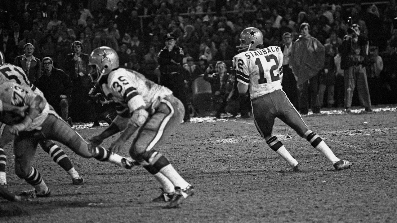 1. Playoff-Duell der Dallas Cowboys und der San Francisco 49ers - Bildquelle: imago/ZUMA Press