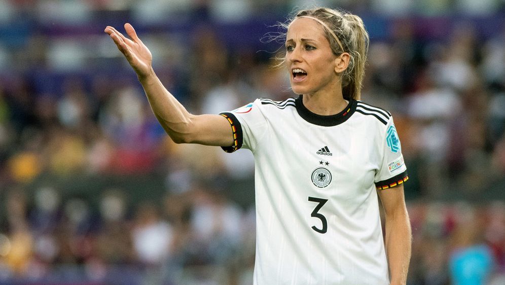 Kathy Hendrich wurde zuletzt mit der deutschen Frauenfußball-Nationalmannsch... - Bildquelle: imago