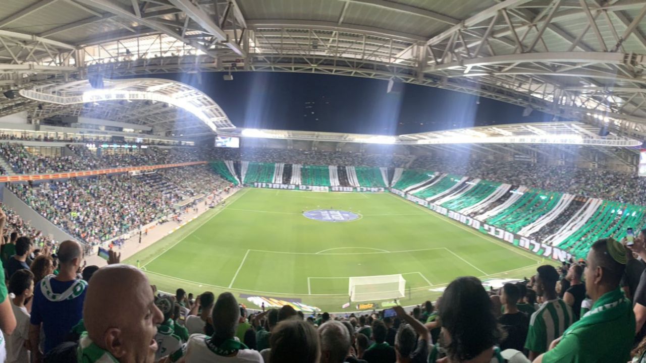 Quasi keine Corona-Fälle: Maccabi Haifa feiert Titel mit Fans