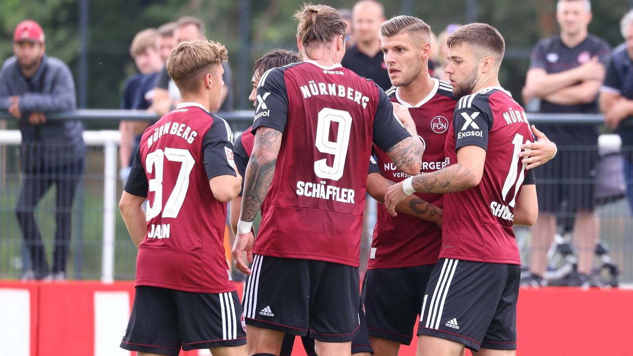 1. FC Nürnberg - Bildquelle: IMAGO/Zink