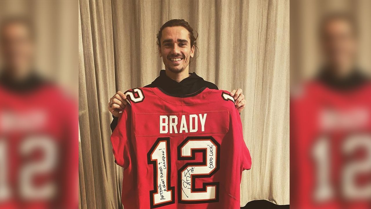 Antoine Griezmann (Tampa Bay Buccaneers) - Bildquelle: Instagram Antoine Griezmann/instagram.com/p/CKCLWO3JHig/