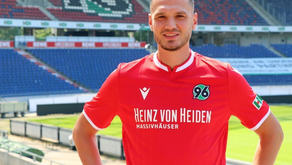 2. Bundesliga - 2. Liga: Hannover Holt Innenverteidiger Basdas - Ran