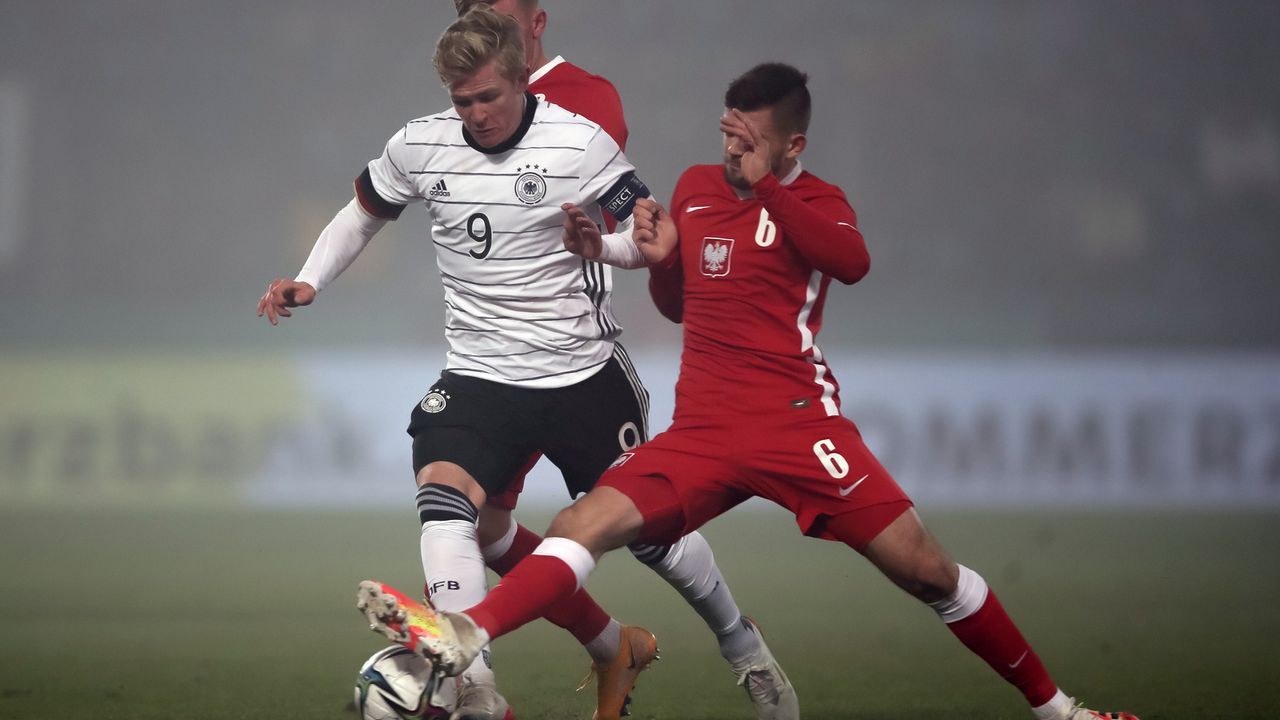 Einzelkritik zu Deutschlands U21-Pleite gegen Polen - Bildquelle: Getty Images