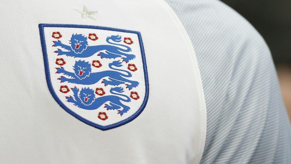 England Erwagt Bewerbung Um Fussball Wm 2030