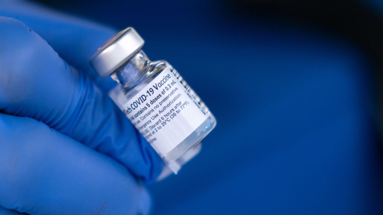 Hoffnungsträger Impfstoff - Bildquelle: 2020 Getty Images