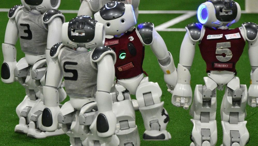 Fussball Roboter Der Uni Bonn Verteidigen Wm Titel Erfolgreich