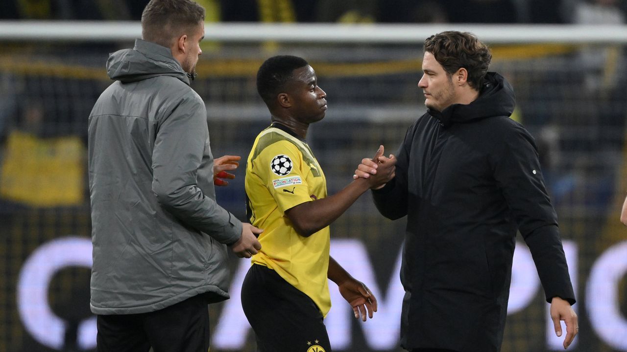 Borussia Dortmund - Bildquelle: IMAGO/Team 2