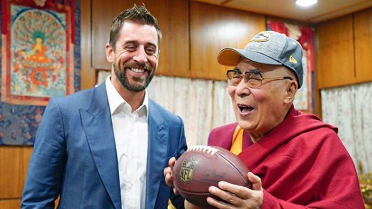 Dalai Lama (Green Bay Packers) - Bildquelle: Instagram/@dalailama