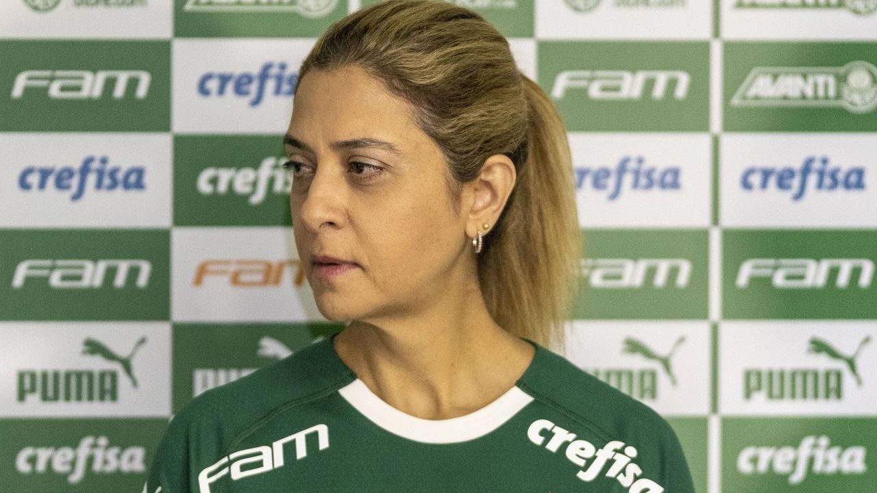 Palmeiras-Präsidentin bekommt Geld von den Fans zugeschickt - Bildquelle: imago images/Fotoarena