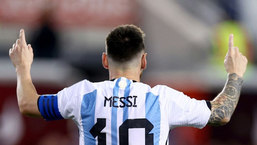 100 Siege für Argentinien: Lionel Messi - Bildquelle: AFP/GETTYSID/ELSA