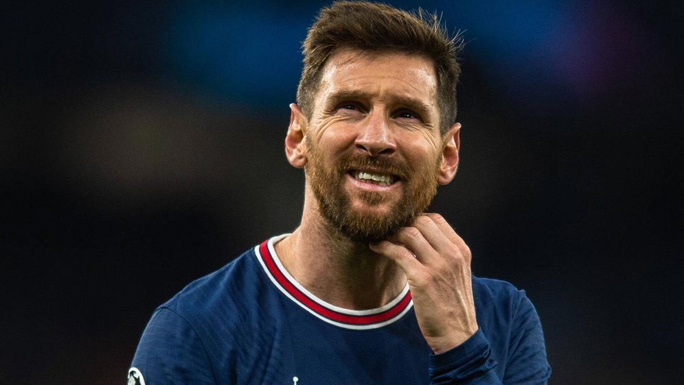 Lionel Messi gewinnt den Ballon d'Or 2021 - Bildquelle: getty