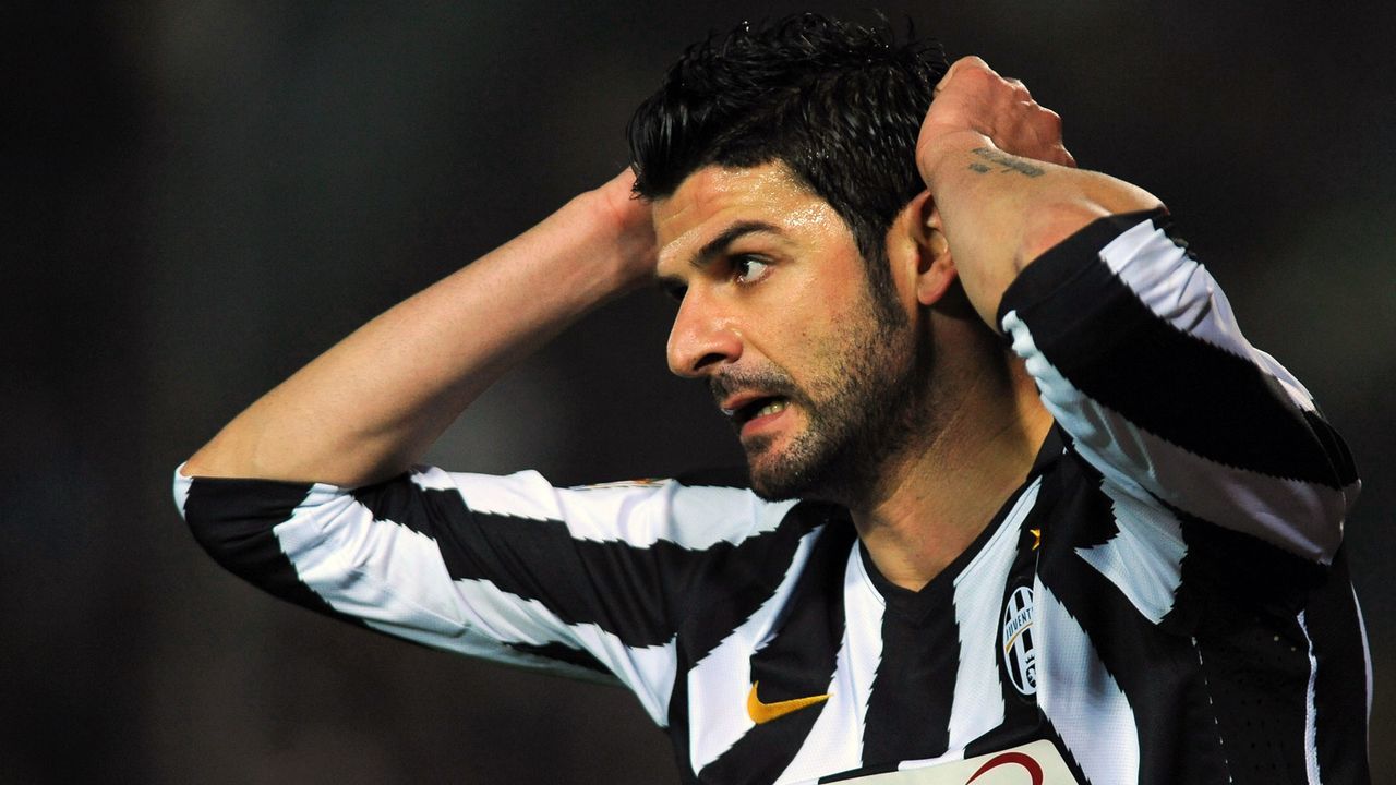 Vincenzo Iaquinta (Unerlaubter Waffenbesitz) - Bildquelle: 2010 Getty Images