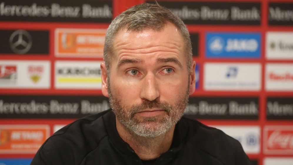 Vfb Trainer Walter Schliesst Rucktritt Aus