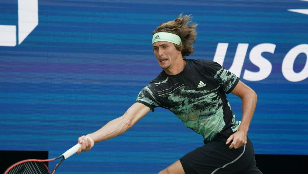 Wieder fünf Sätze Zverev erreicht die dritte Runde der US Open