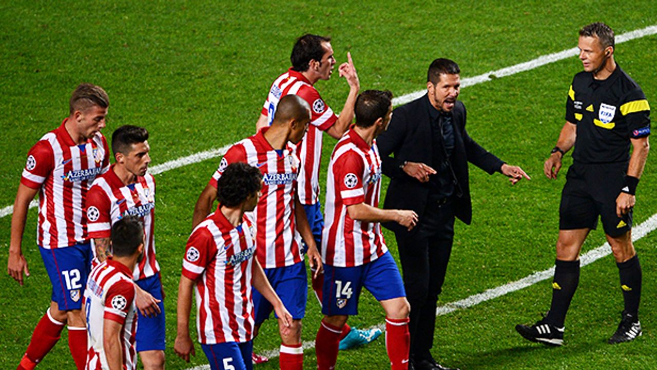 Atletico Vs Real Simeone Tickt Aus Wir Erklaren Den Ausraster