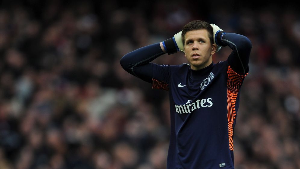 Arsenal Keeper Szczesny Beim Rauchen Erwischt